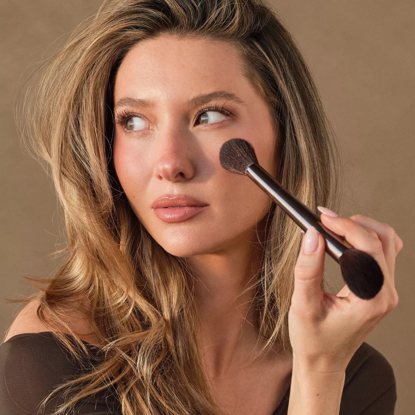 Real Techniques - Kelli Anne Everything Powder Brush